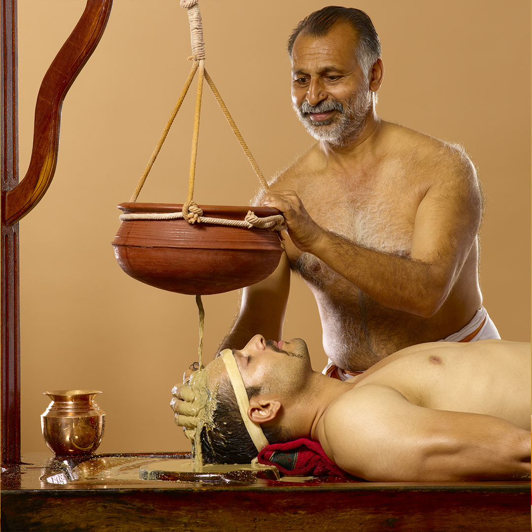 Takra Dhara Ayurvedic Treatment Therapy